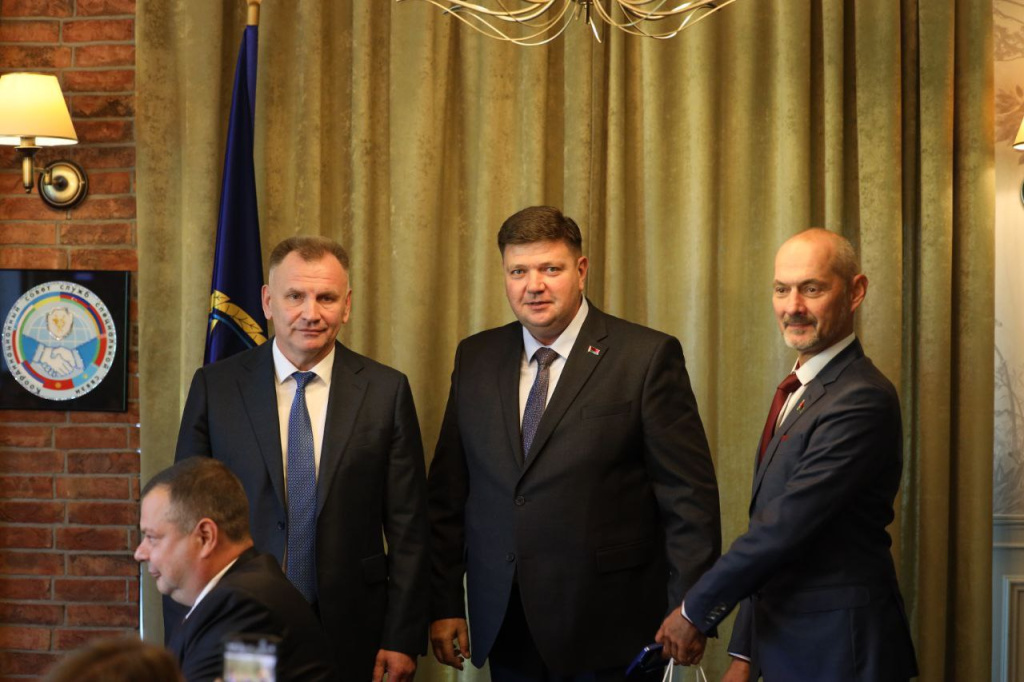 260925 (1).jpg 260925 (1).jpg